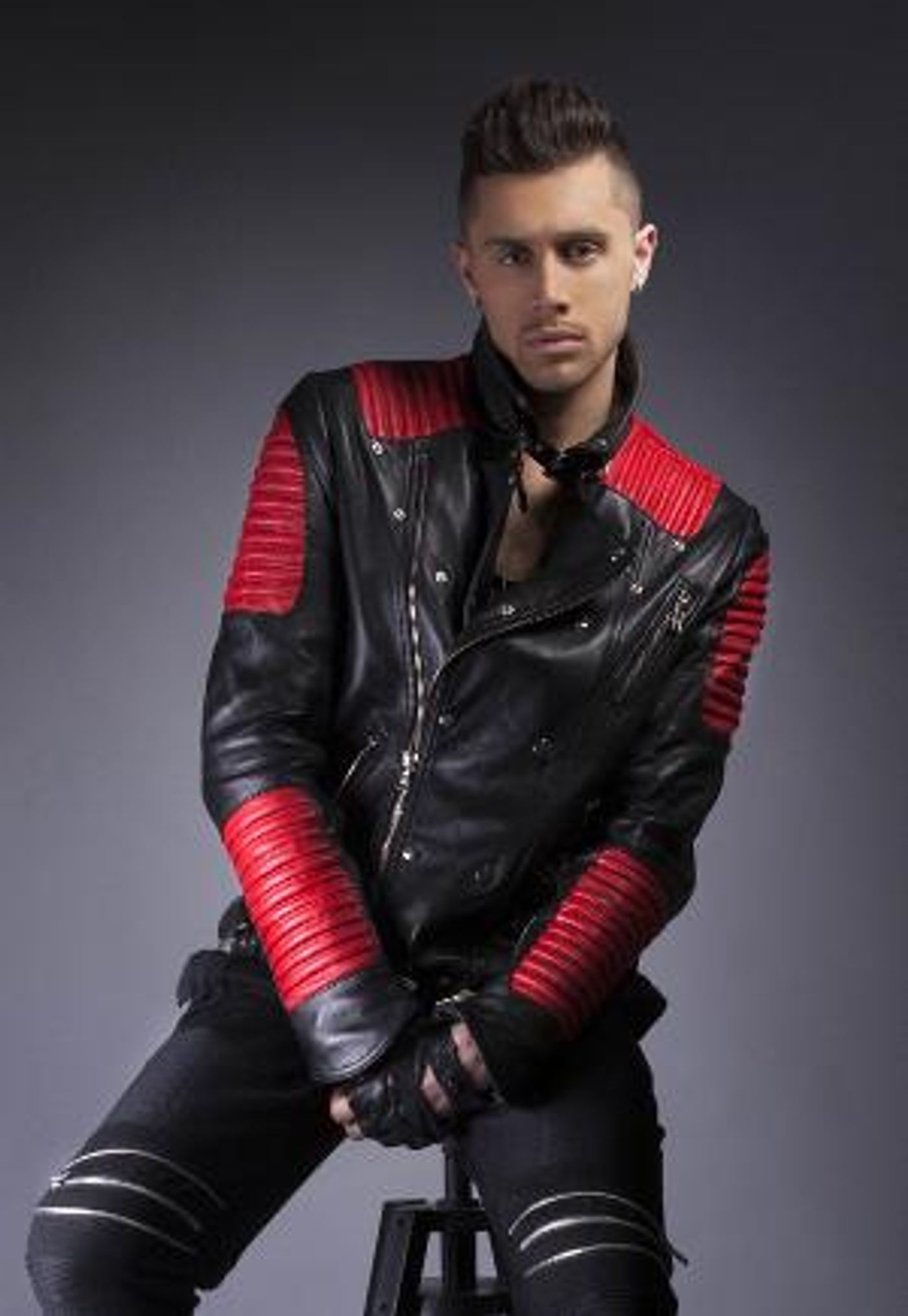 Stewart Taylor Drops New Pop Single 'Maybe We Shouldn't Talk'  Image