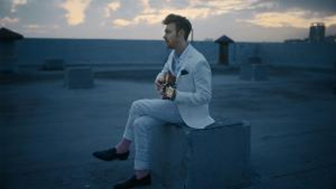 Finneas Reveals Music Video For Single 'Let's Fall In Love For The Night'  Image