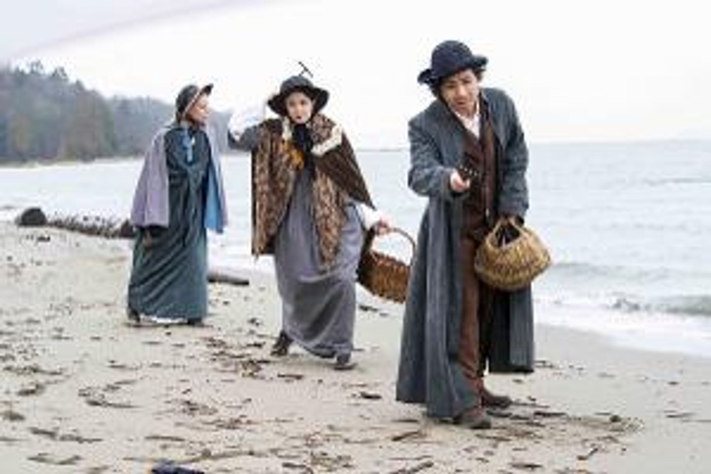 United Players Presents SHE SELLS SEA SHELLS  Image