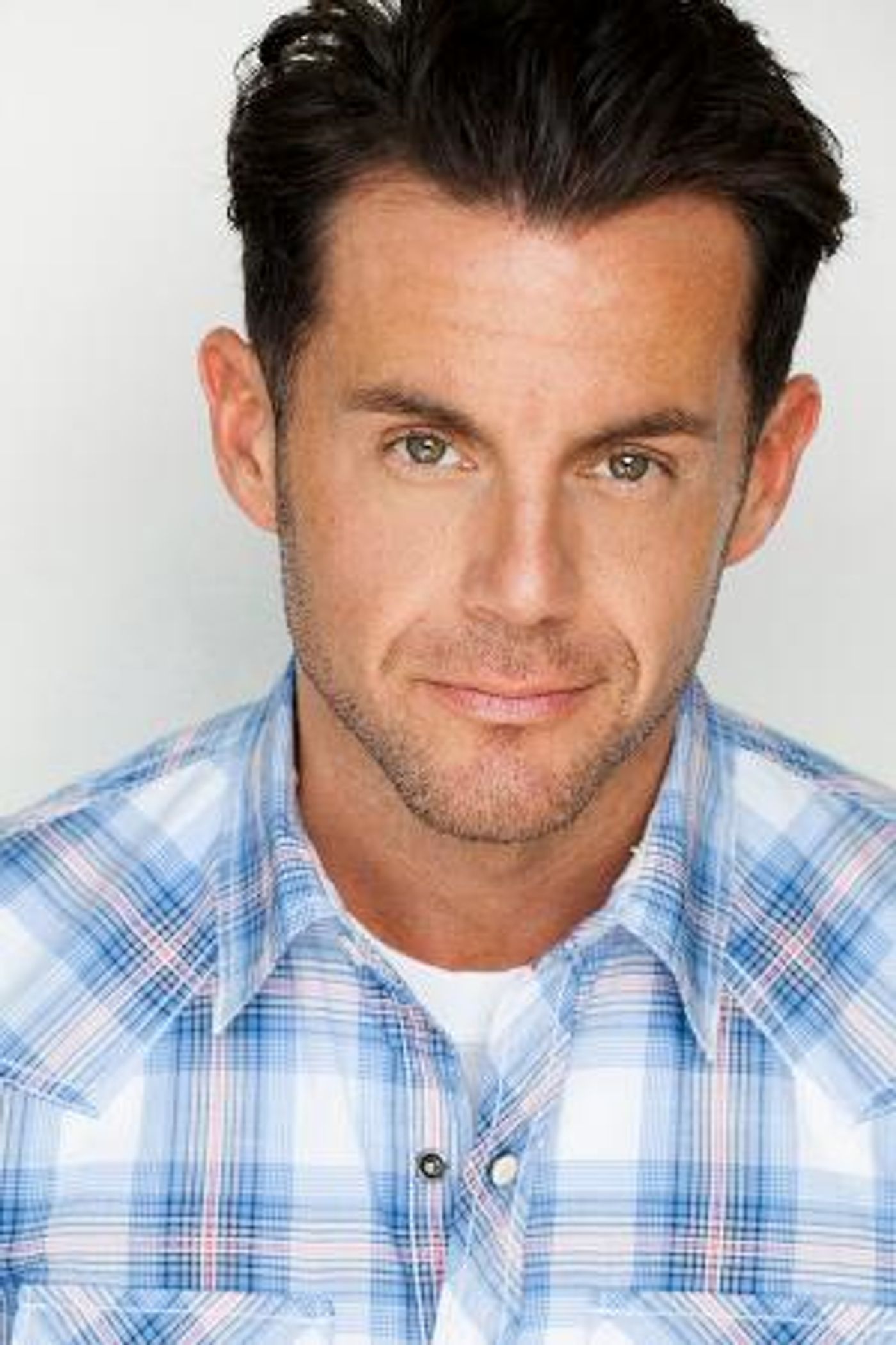 John Griffin Joins Fox's CALL ME KAT in a Recurring Role  Image