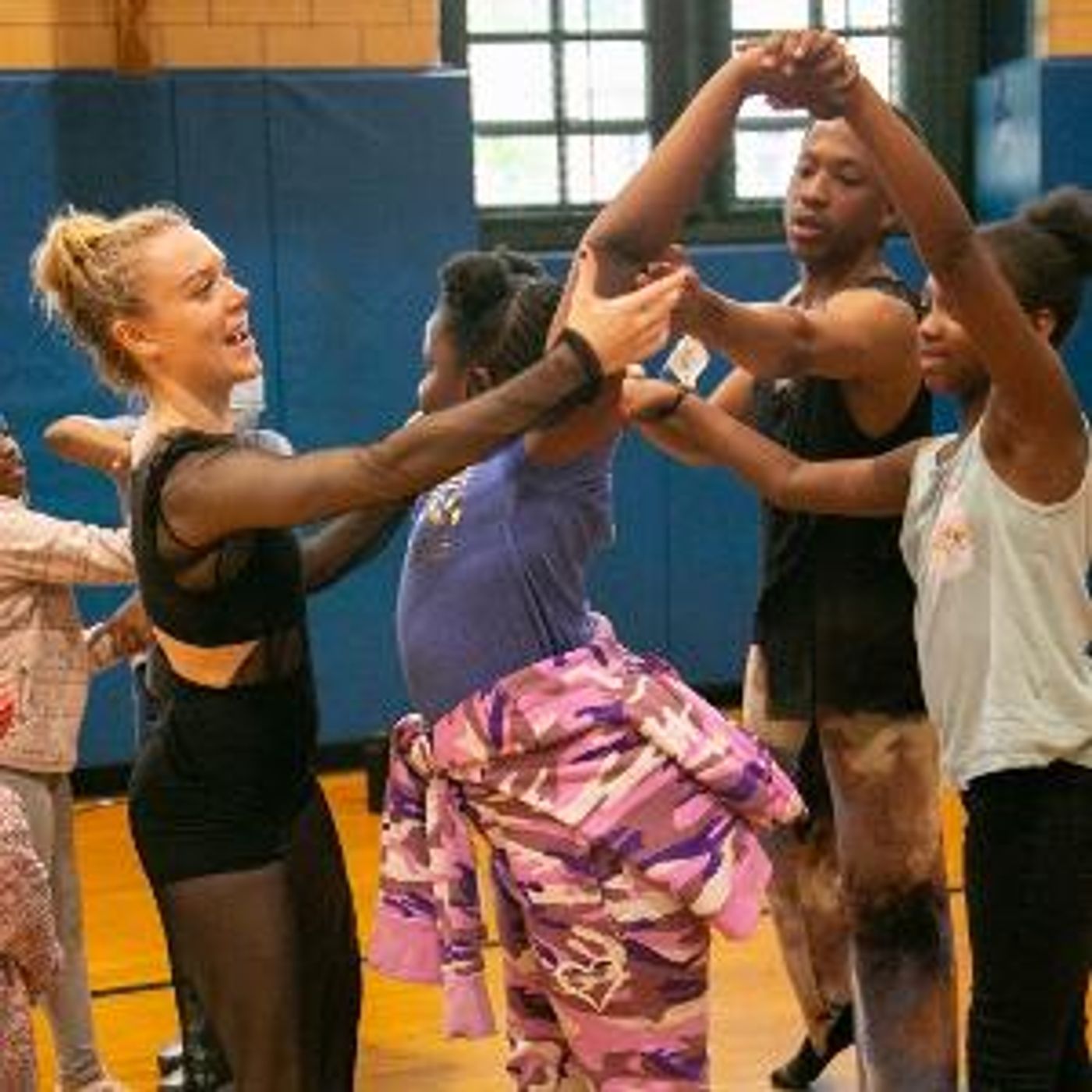 Amanda Selwyn Dance Theatre Reveals NOTES IN MOTION Community Events 2022-2023  Image