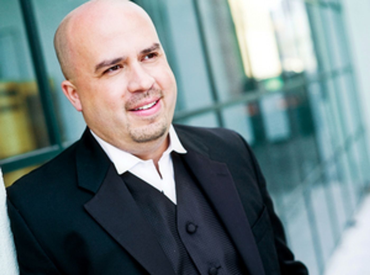 Joseph Mechavich Will Conduct THE BARBER OF SEVILLE At Minnesota Opera  Image