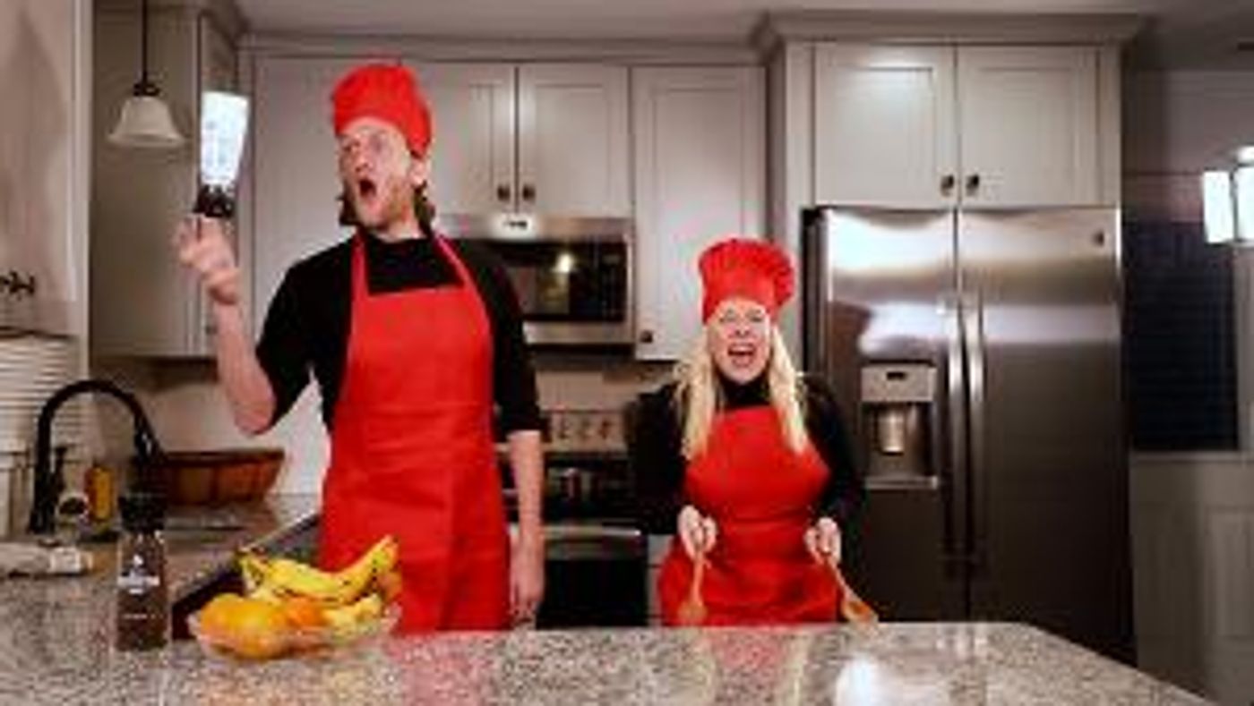 Erinn Dearth and Dan Beckmann Perform Online Concert ST. QUARANTINES DAY  Image