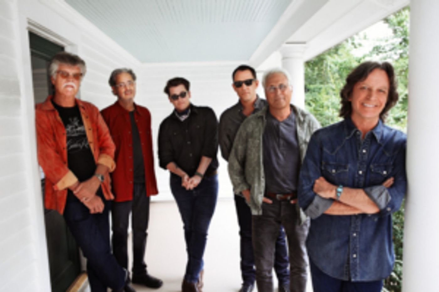 Diamond Rio And Nitty Gritty Dirt Band Play WFLS In Fredericksburg, VA  Image