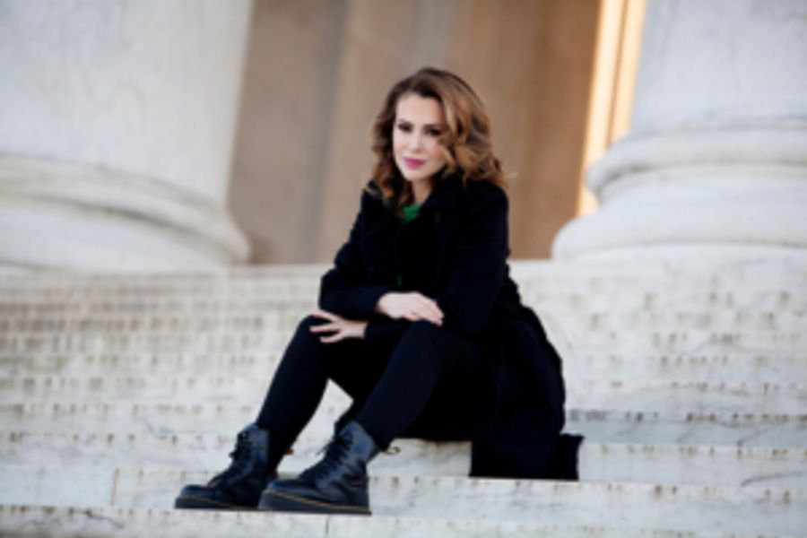 Alyssa Milano Launches #2020Fund Image