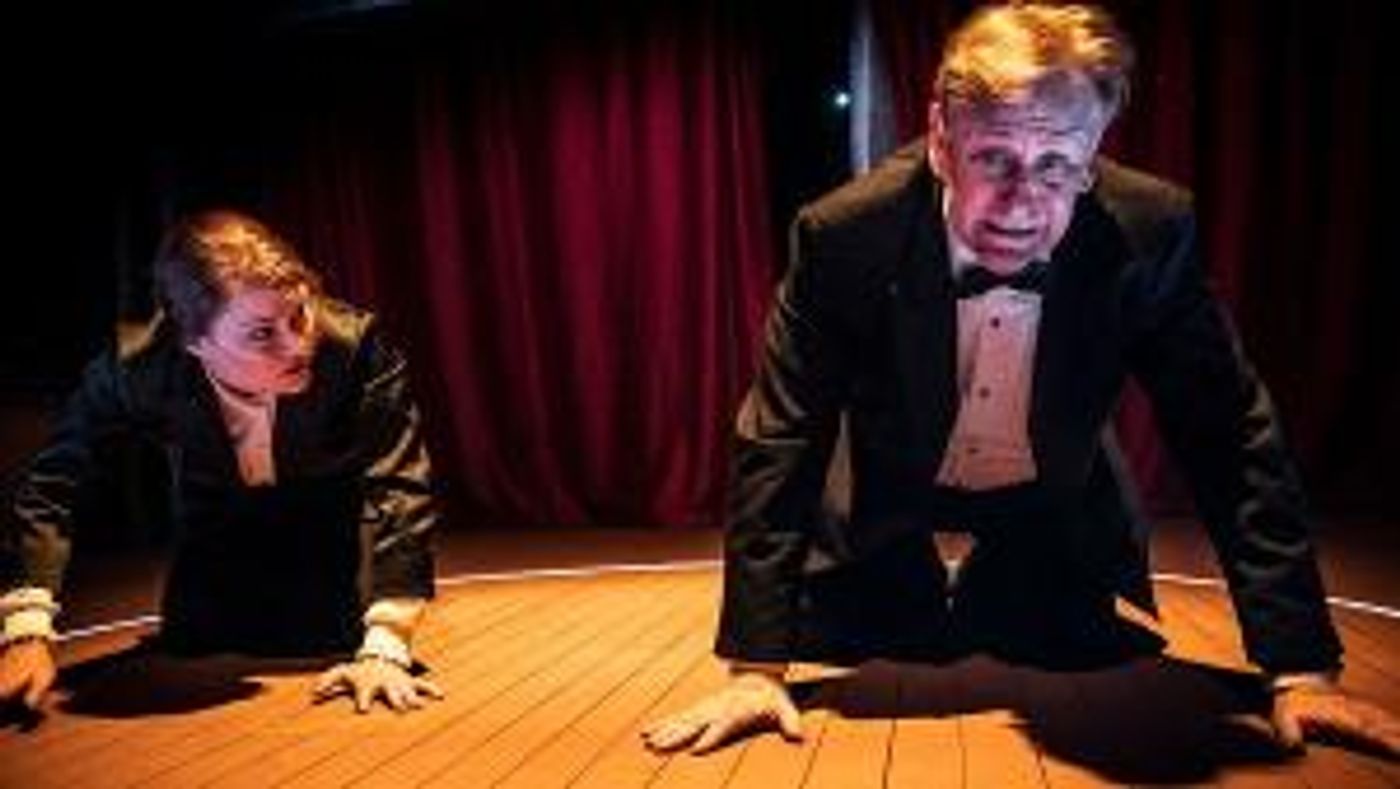 Circle Theatre Presents ASL Interpreted Performance Of A 3D Adventure  Image