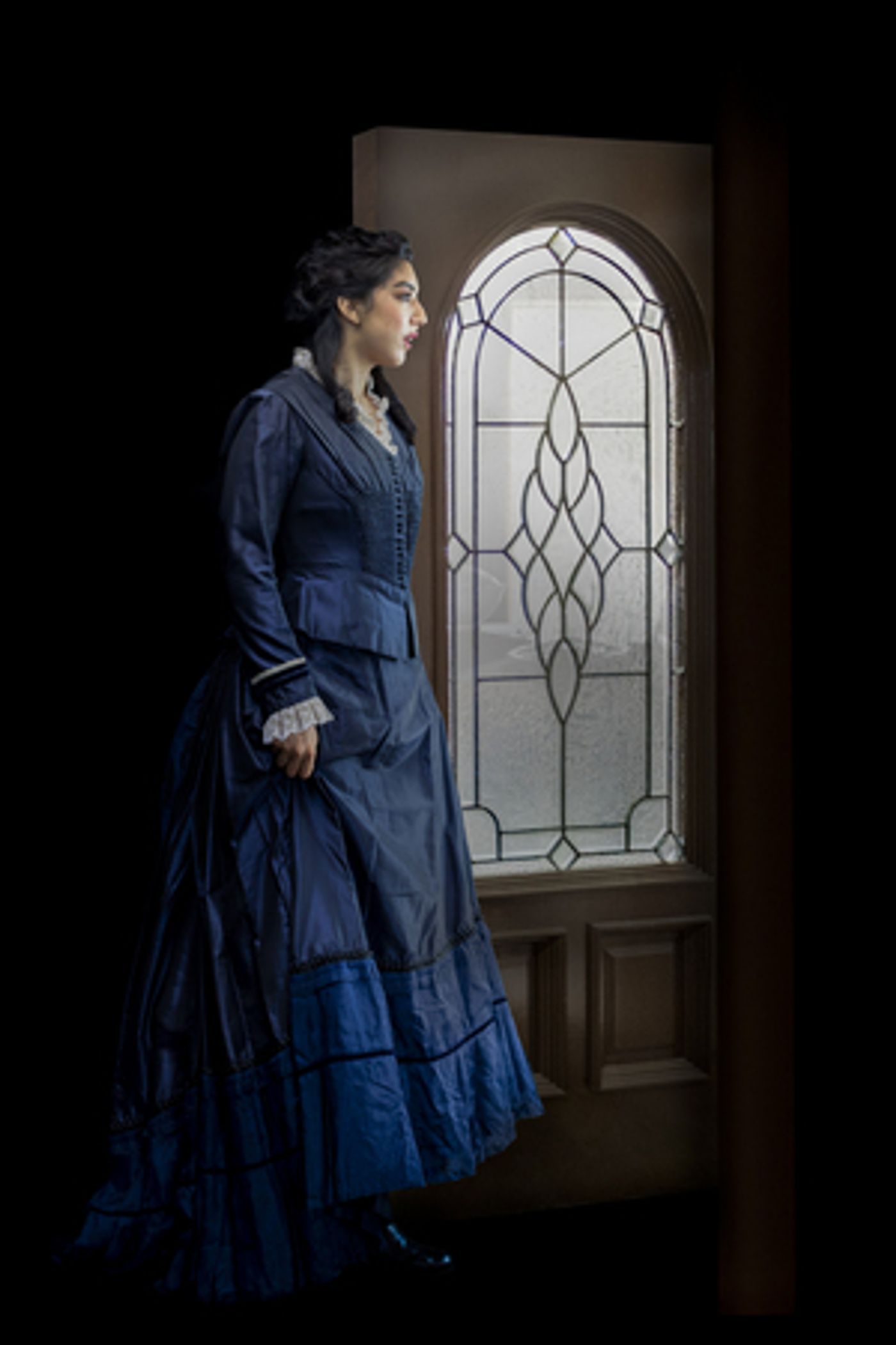Writers Theatre Continues 2019/20 Season With A DOLL'S HOUSE, Adapted By Sandra Delgado And Michael Halberstam  Image
