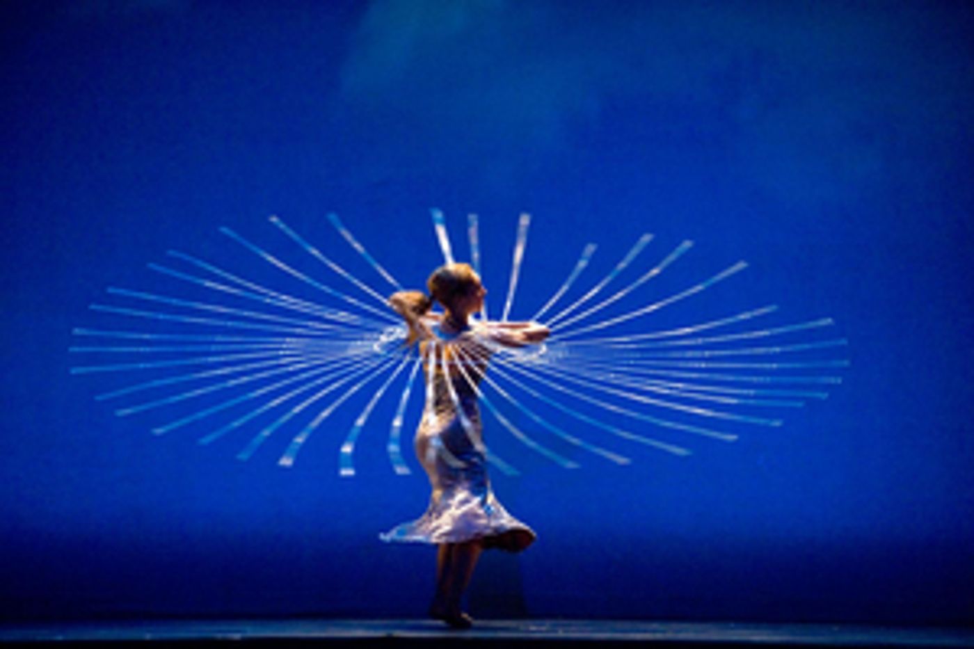 Acrobatic Dance Troupe MOMIX Announced At The Center For The Arts  Image