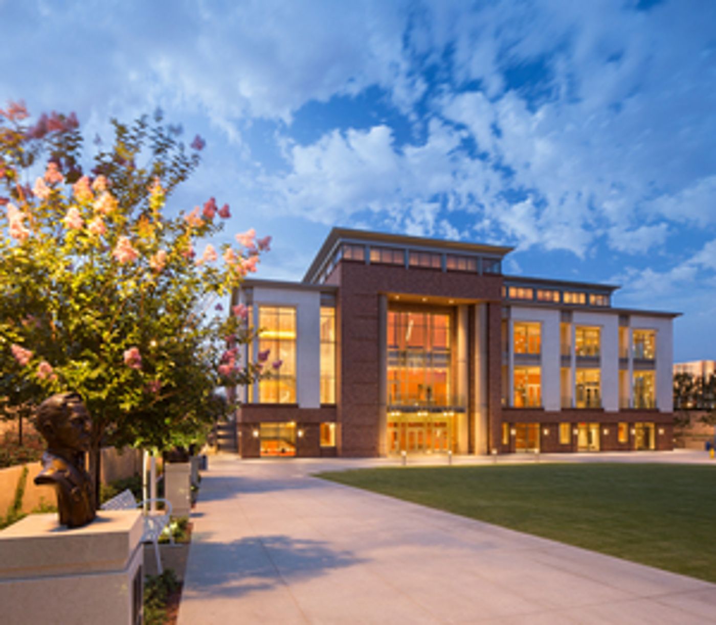 Musco Center Presents The Legendary Count Basie Orchestra, 10/17  Image