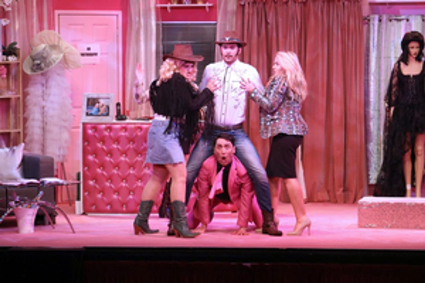 ACHY BREAKY BRIDE Comes To Liverpool  Image