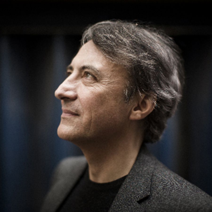 Jean-Efflam Bavouzet's 2019-20 Season Includes Bartók, Beethoven, Mozart, Ravel, and More Image