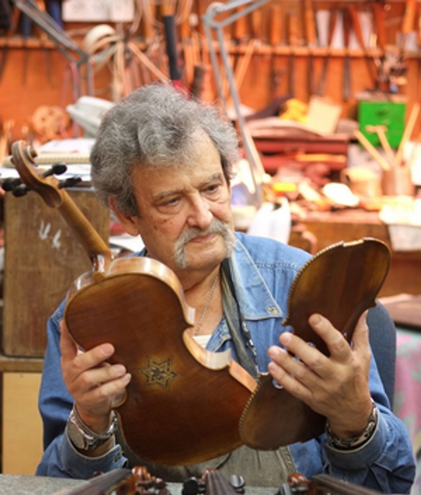 VIOLINS OF HOPE Comes to Canada  Image