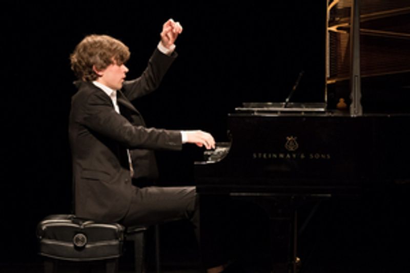 Naumburg Presents Pianist Albert Cano Smit In His NY Debut Image