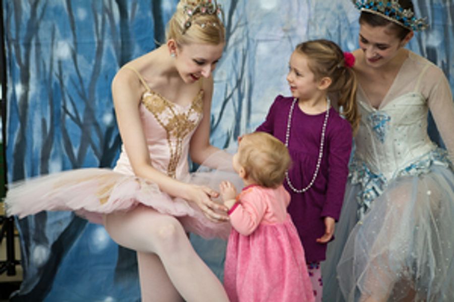 Pittsburgh Ballet Theatre School Kicks Off THE NUTCRACKER Season With “Afternoon Of Enchantment” Image