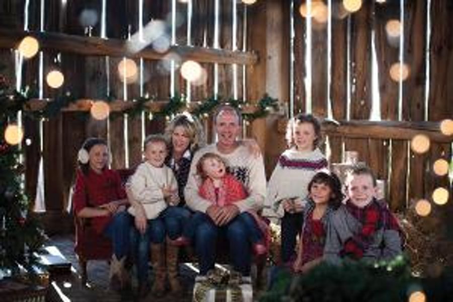 Fiddling Star Natalie MacMaster Returns To Majestic With 'A Celtic Family Christmas' Image
