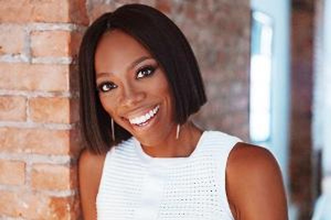 Yvonne Orji Brings BLAGOS TO LAUREL TOUR To NJPAC  Image