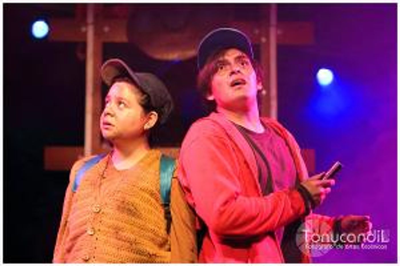 La Puesta En Escena Golondrinas Replantea La Migración De Niñas Y Niños A Través De La Bestia  Image