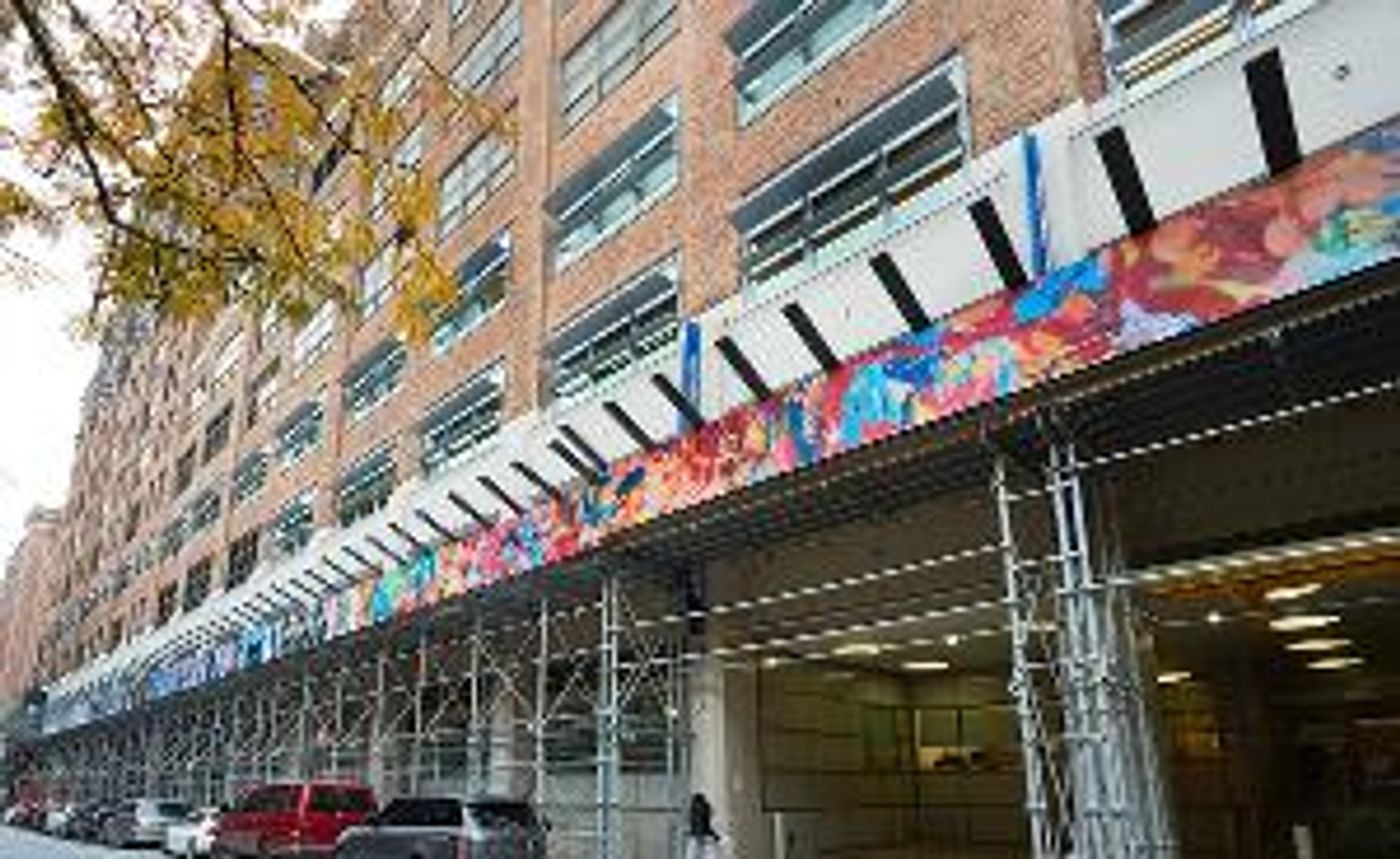 ArtBridge's Latest Installation “9 On 15” Showcases Chelsea-based Artists On Google Building Sidewalk Sheds  Image