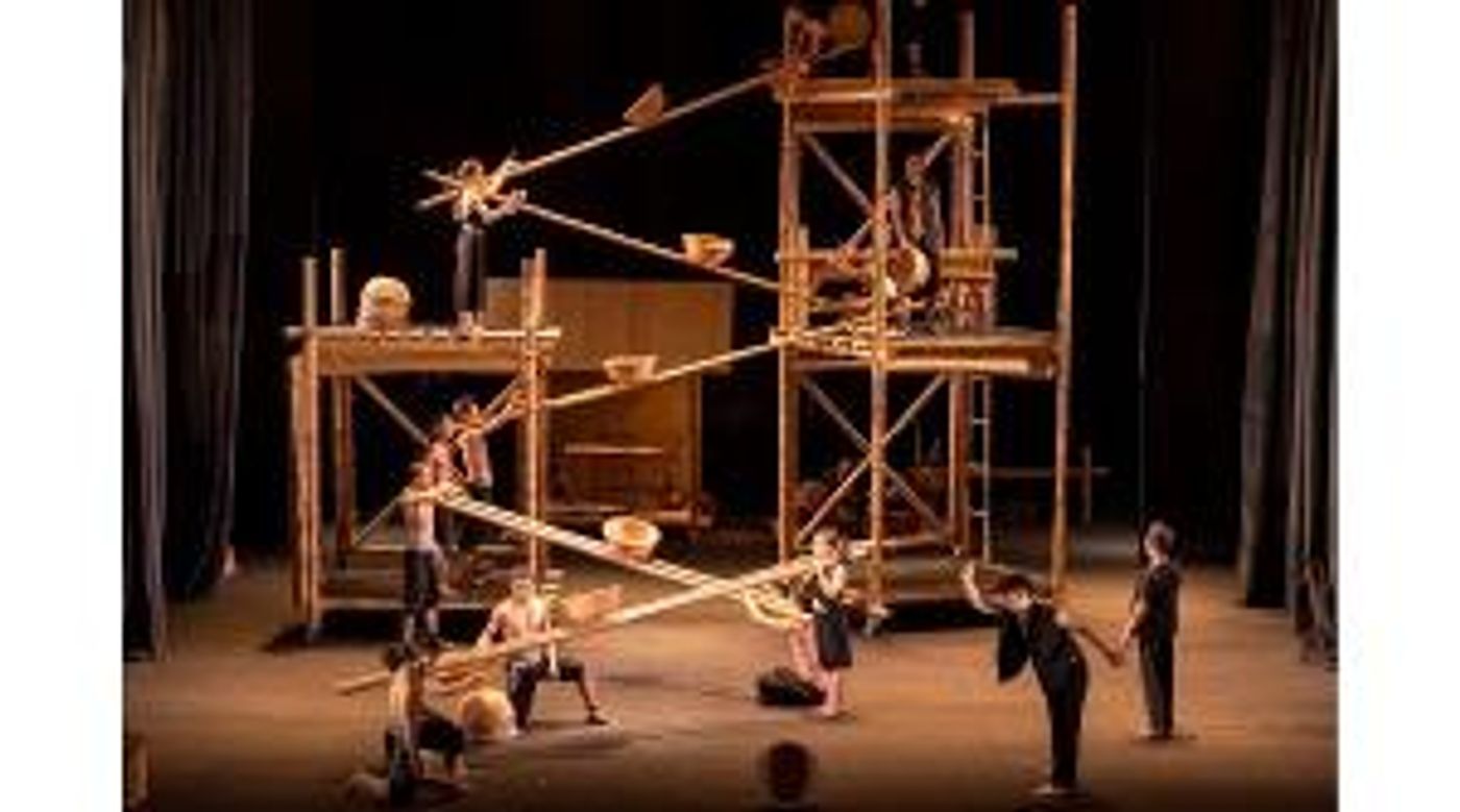 Arts Centre Melbourne Presents À Ố Làng Phố - Vietnamese Bamboo Circus  Image