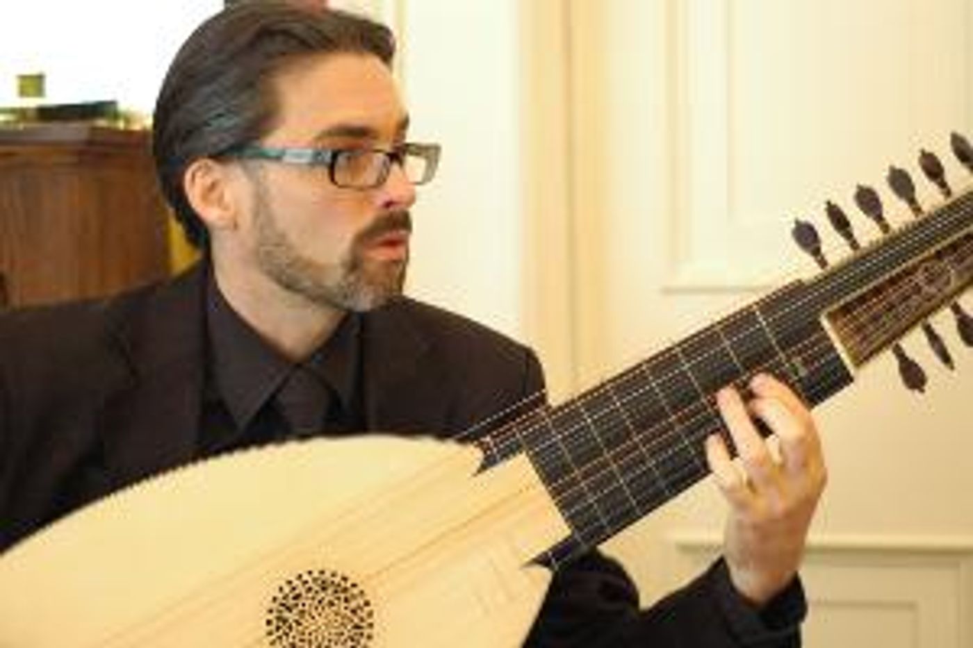 The Dryden Ensemble Announces Venue Changes and Free Lute Concert  Image