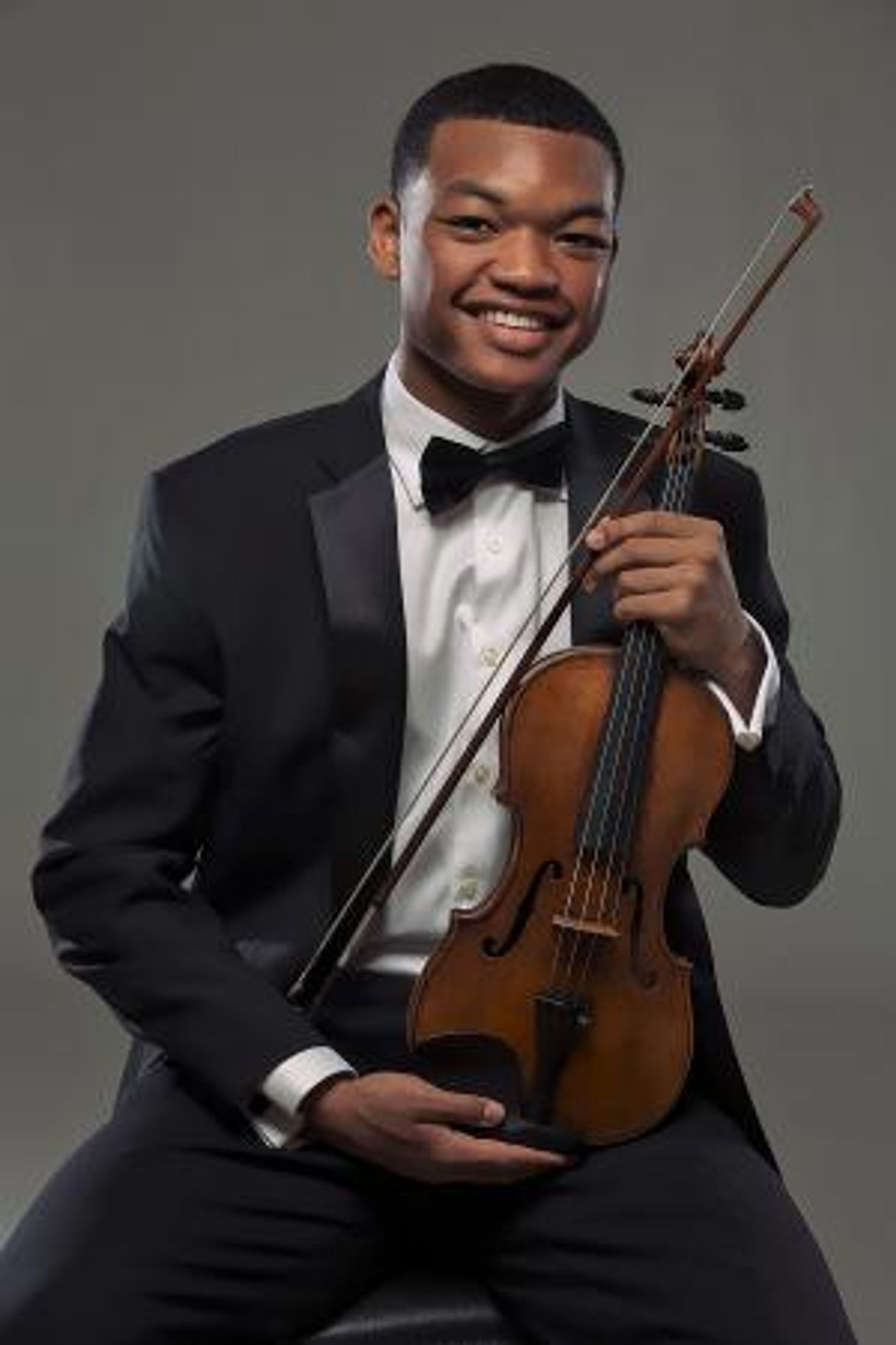 Violinist Randall Goosby to Make Detroit Recital Debut  Image