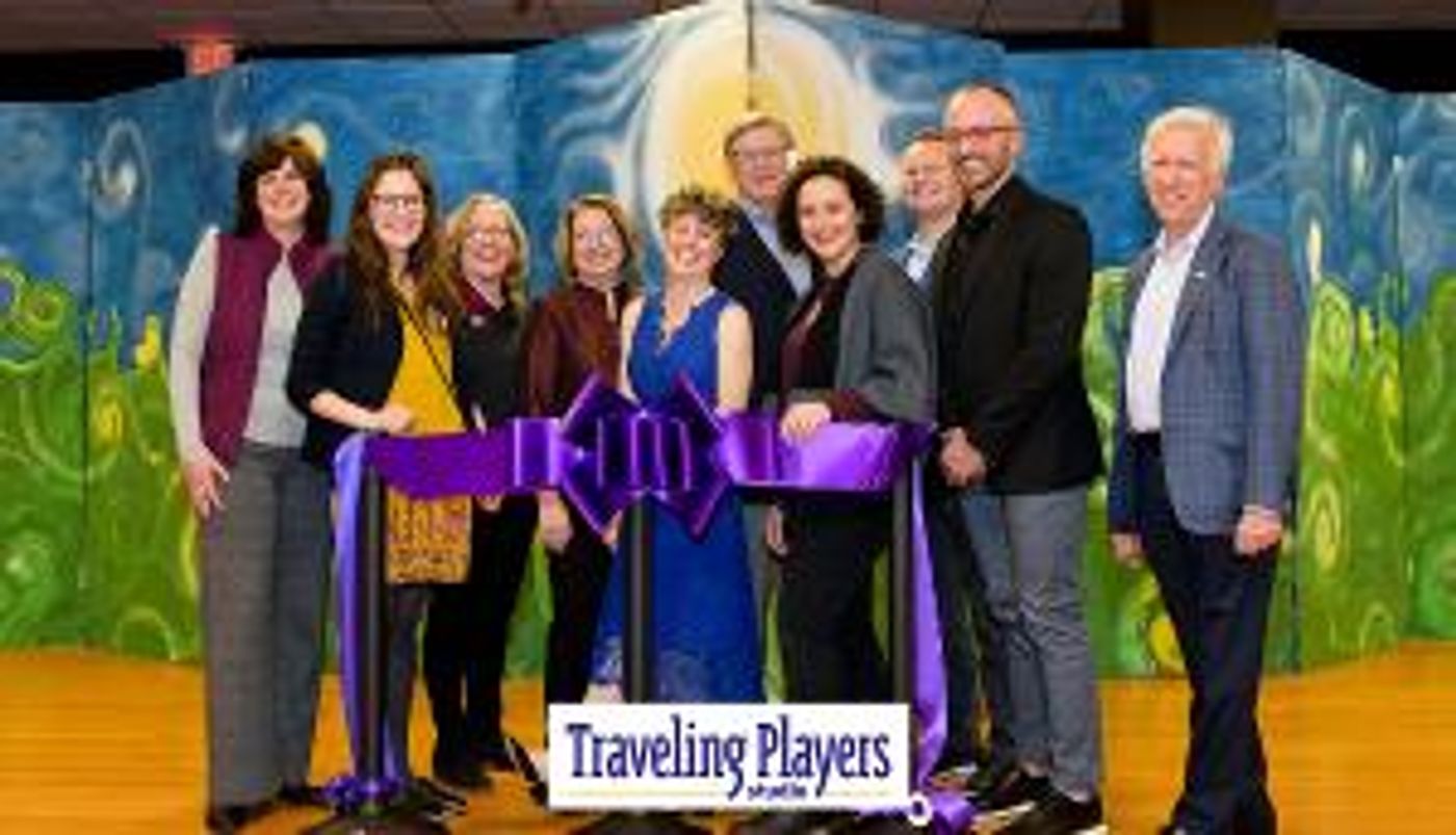 Traveling Players Studio In Tysons Corner Center Holds Ribbon Cutting Ceremony  Image