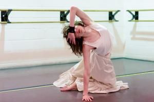 Modern Dancer Alison Clancy Takes On Wagner At The Metropolitan Opera  Image