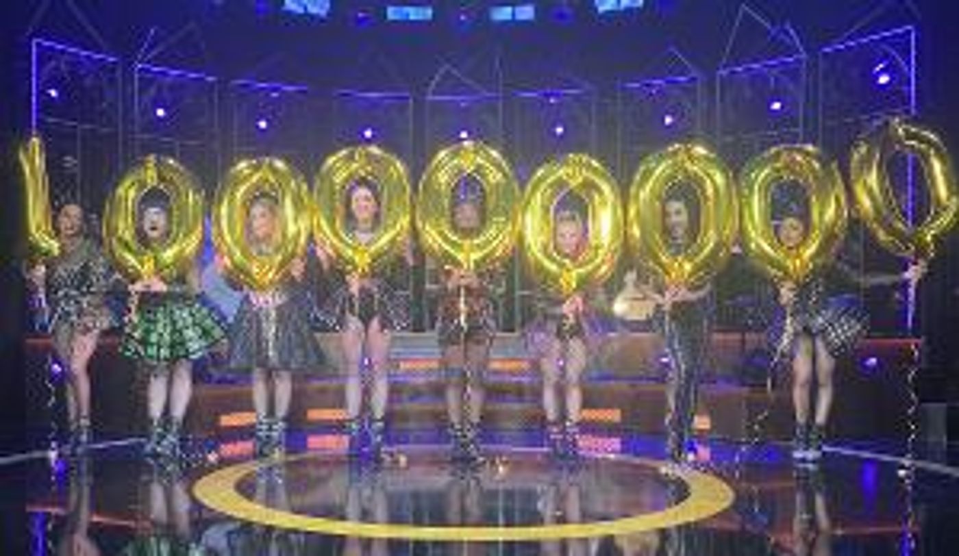 SIX Hits 100,000,000 Spotify and Apple Music Streams; Second Only to HAMILTON in Musical Theatre Genre  Image