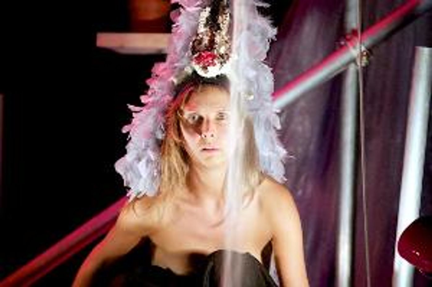 Caroline Horton's ALL OF ME Returns For UK Tour  Image