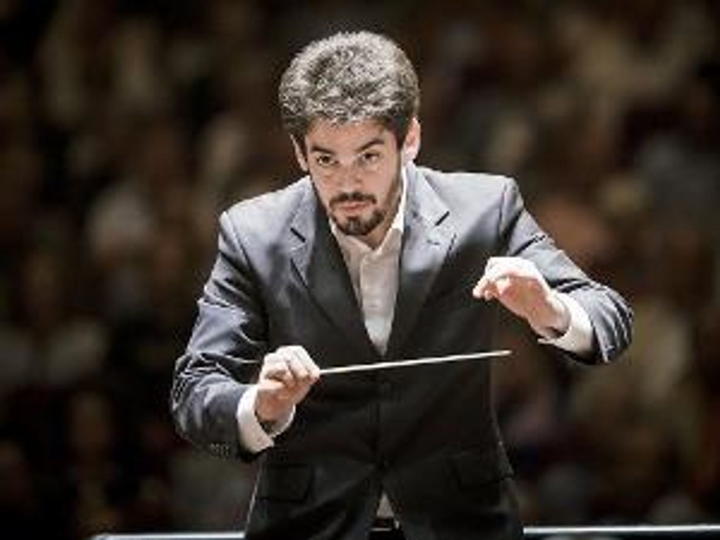 Lahav Shani To Lead The Rotterdam Philharmonic Orchestra At The Soraya  Image