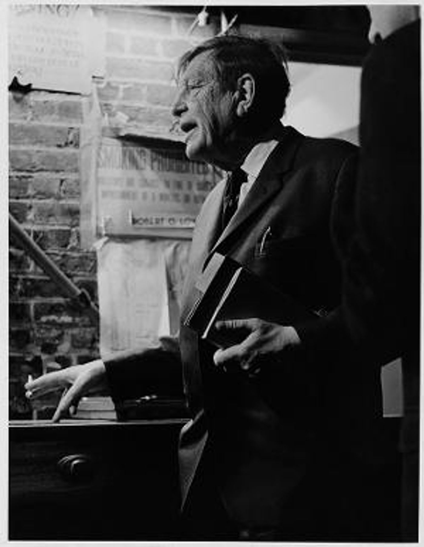 92Y's Unterberg Poetry Center Celebrates Poetry Month with Neruda, Nabokov And Much More  Image