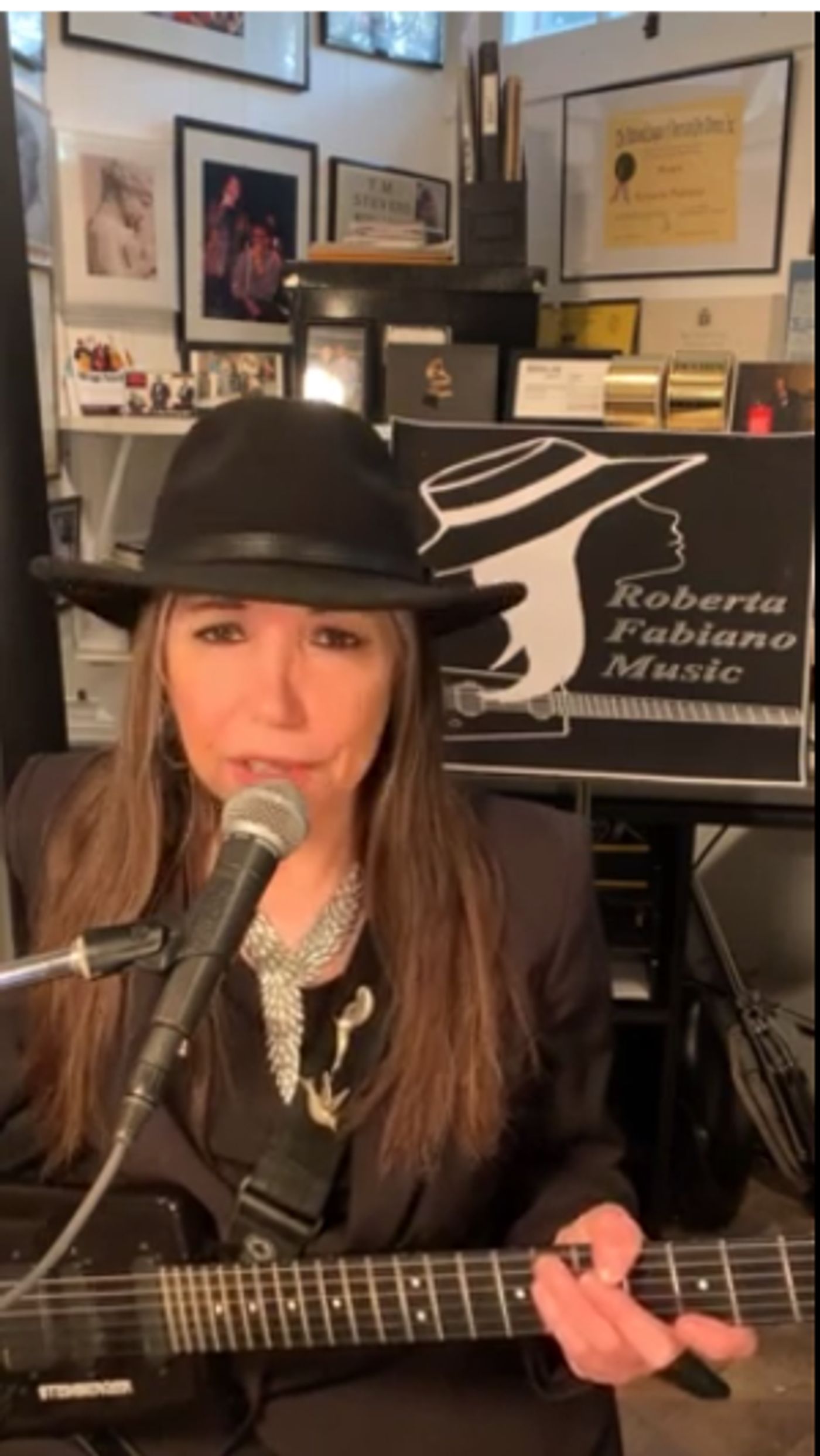 Gold Coast Arts' Making Memories With Music Continues With Roberta Fabiano  Image