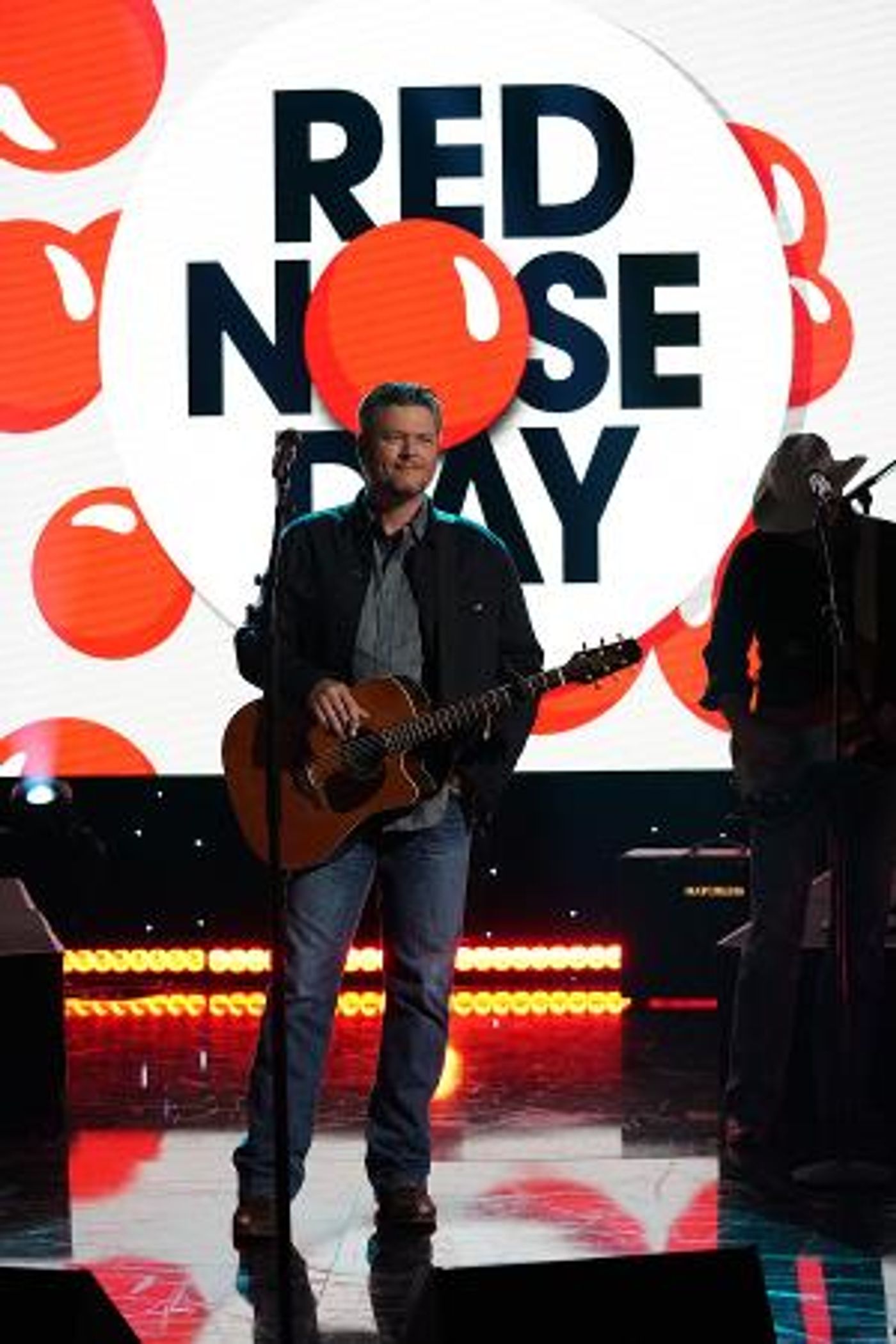 Blake Shelton, Gwen Stefani, Milo Ventimiglia, Bryan Cranston and More Join NBC RED NOSE DAY SPECIAL  Image