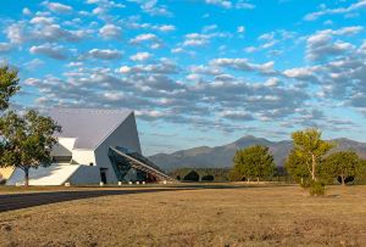 SPENCER THEATER Summer Season 2020 Postponed  Image