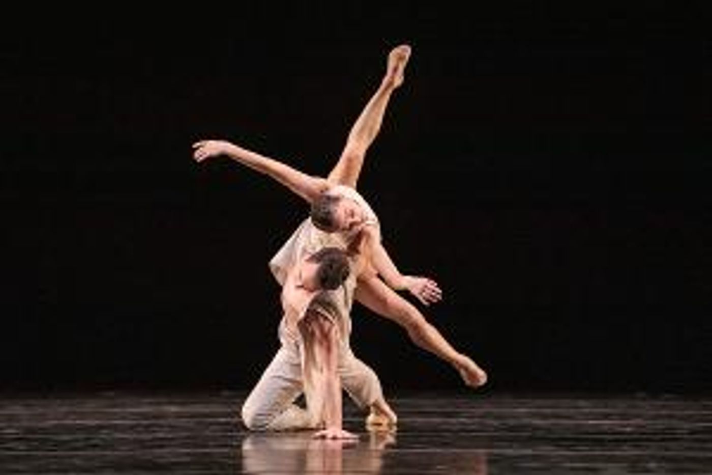 Izzie Award-nominated RENAISSANCE Streams Free For Smuin's Hump Day Ballets  Image