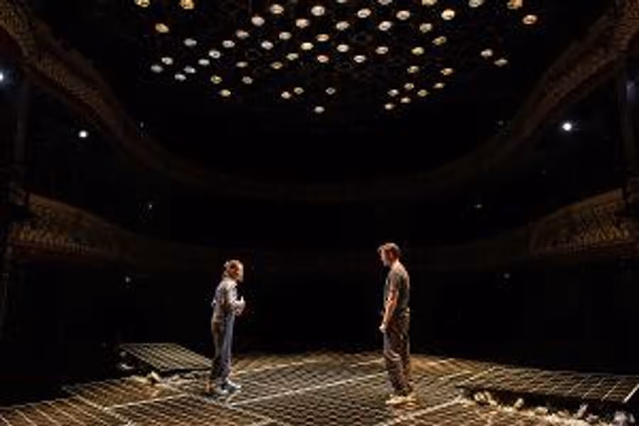 Dates Announced For Live-Streamed Production of LUNGS at the Old Vic, Starring Claire Foy and Matt Smith Image