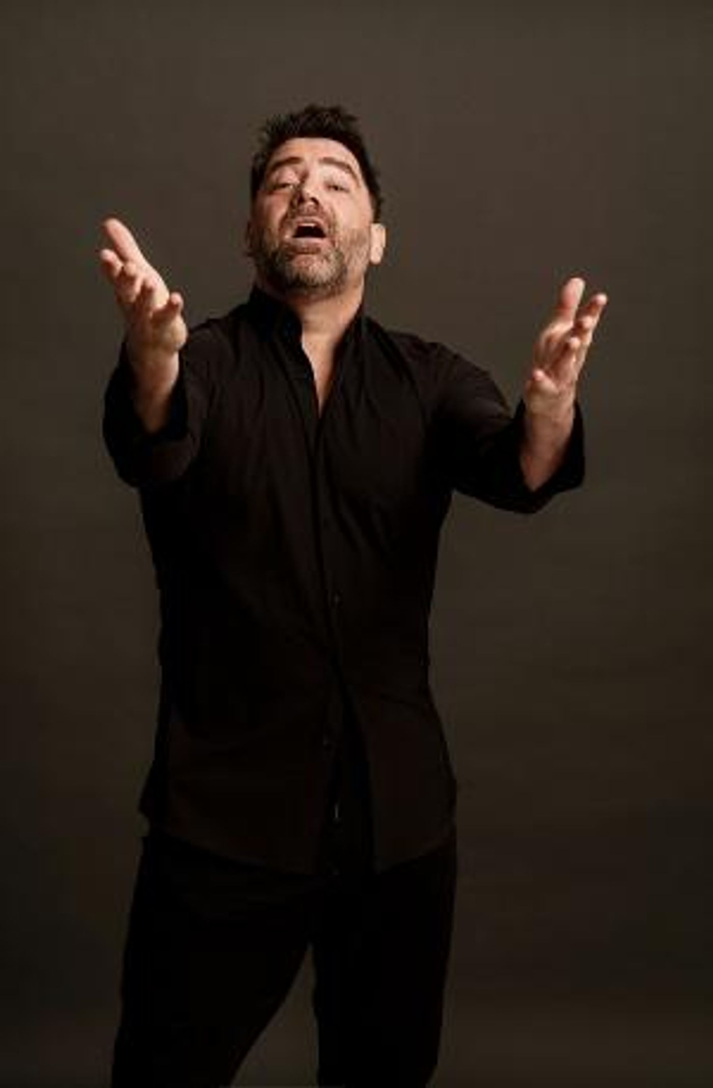 Singer Brian Kennedy Hosts 2nd Live Facebook Concert On July 18  Image