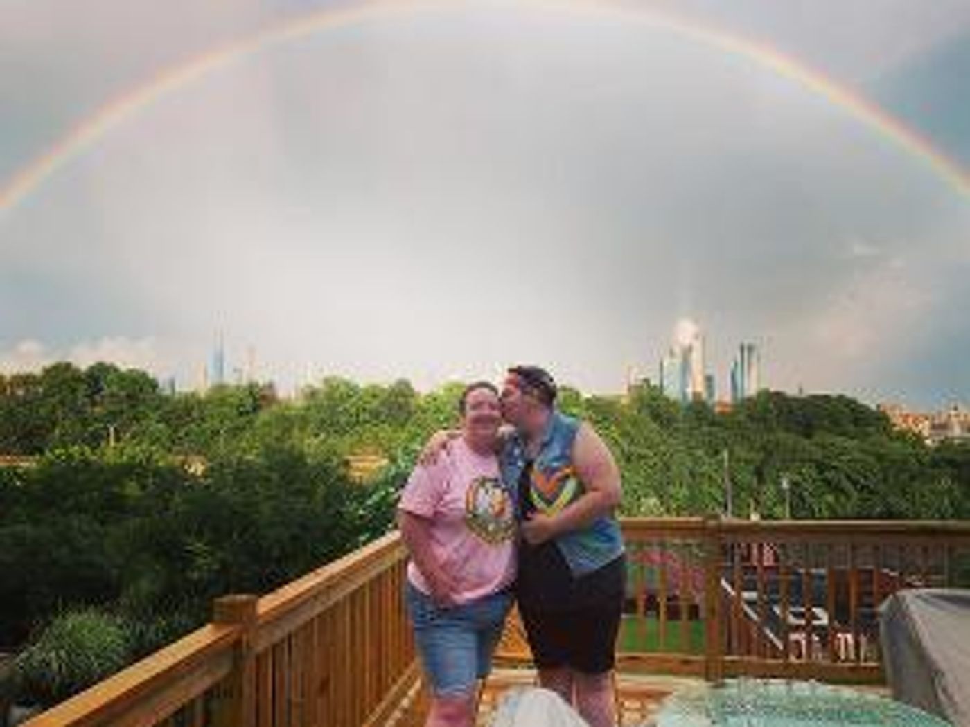 SUPERYOU's Julianne B. Merrill Marries Meg Elliott in Wedding To Benefit The Human Rights Campaign  Image