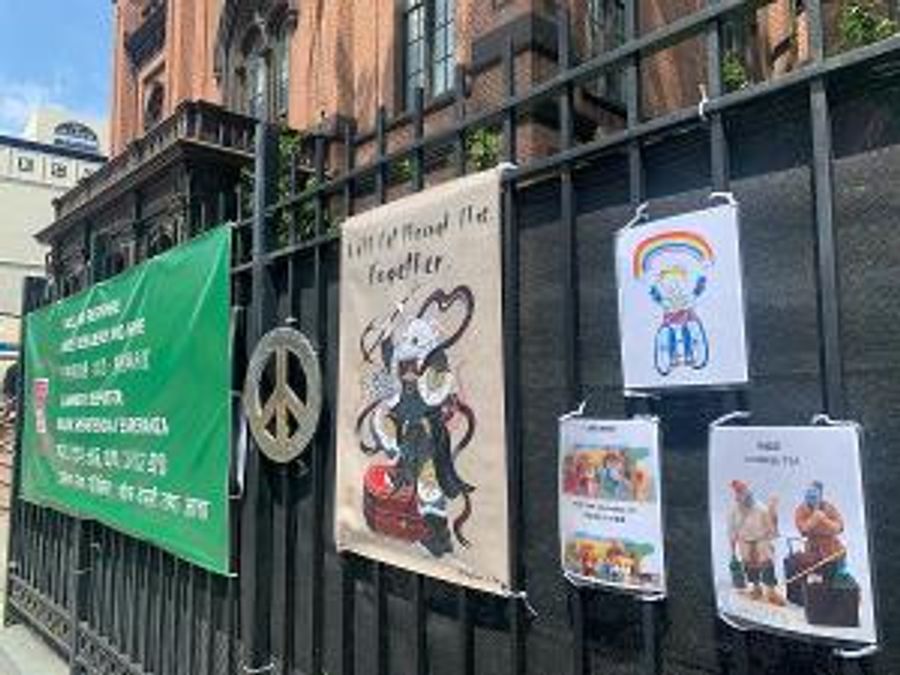 Flushing Town Hall Offers Art Kits For New Yorkers To Express Their Feelings for Outdoor Community Art Exhibition Image