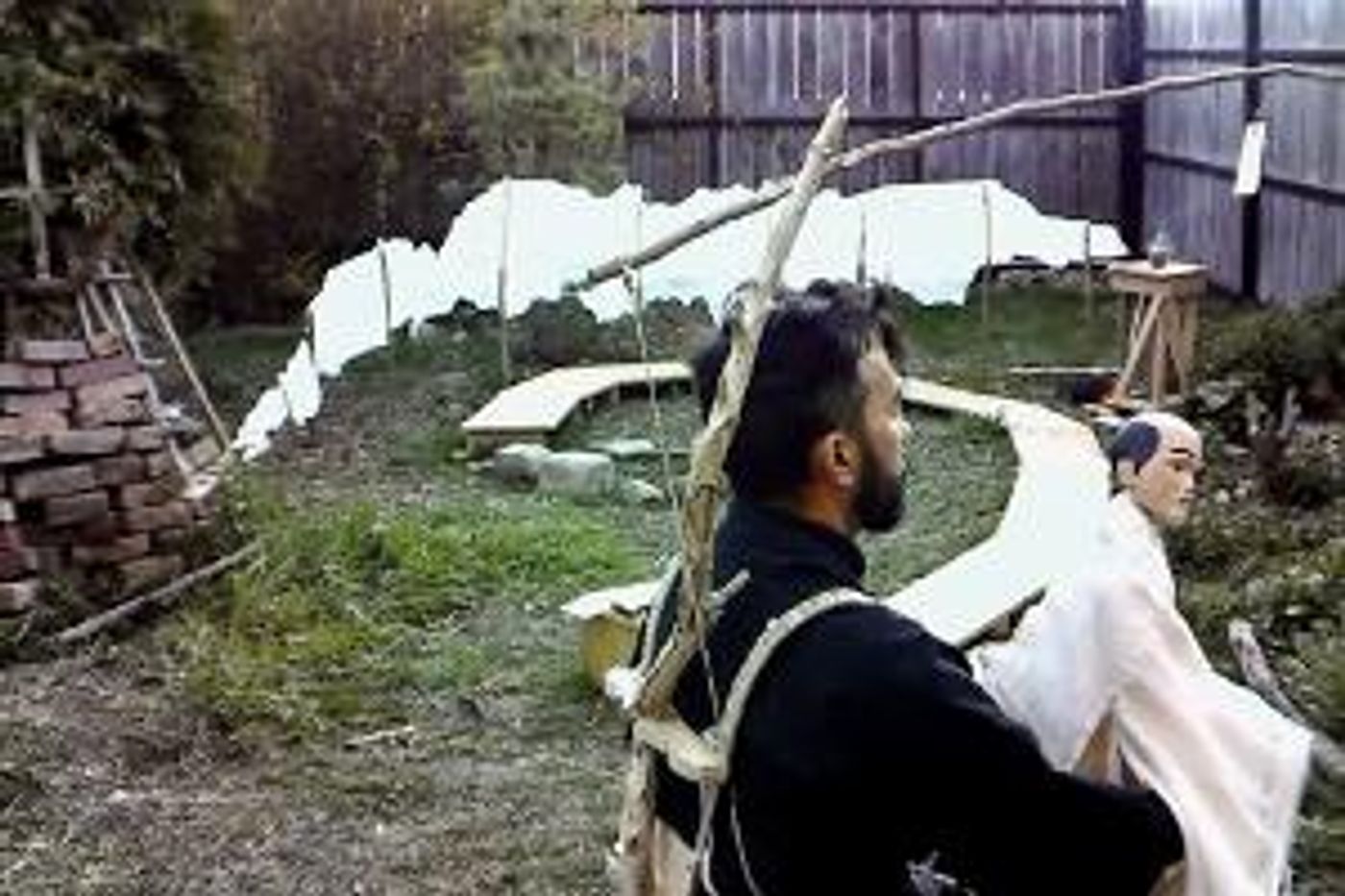 Chicago Puppet Festival Living Room Tour Brings Outdoor Puppet Shows to Avondale, Glencoe & Lake Geneva  Image