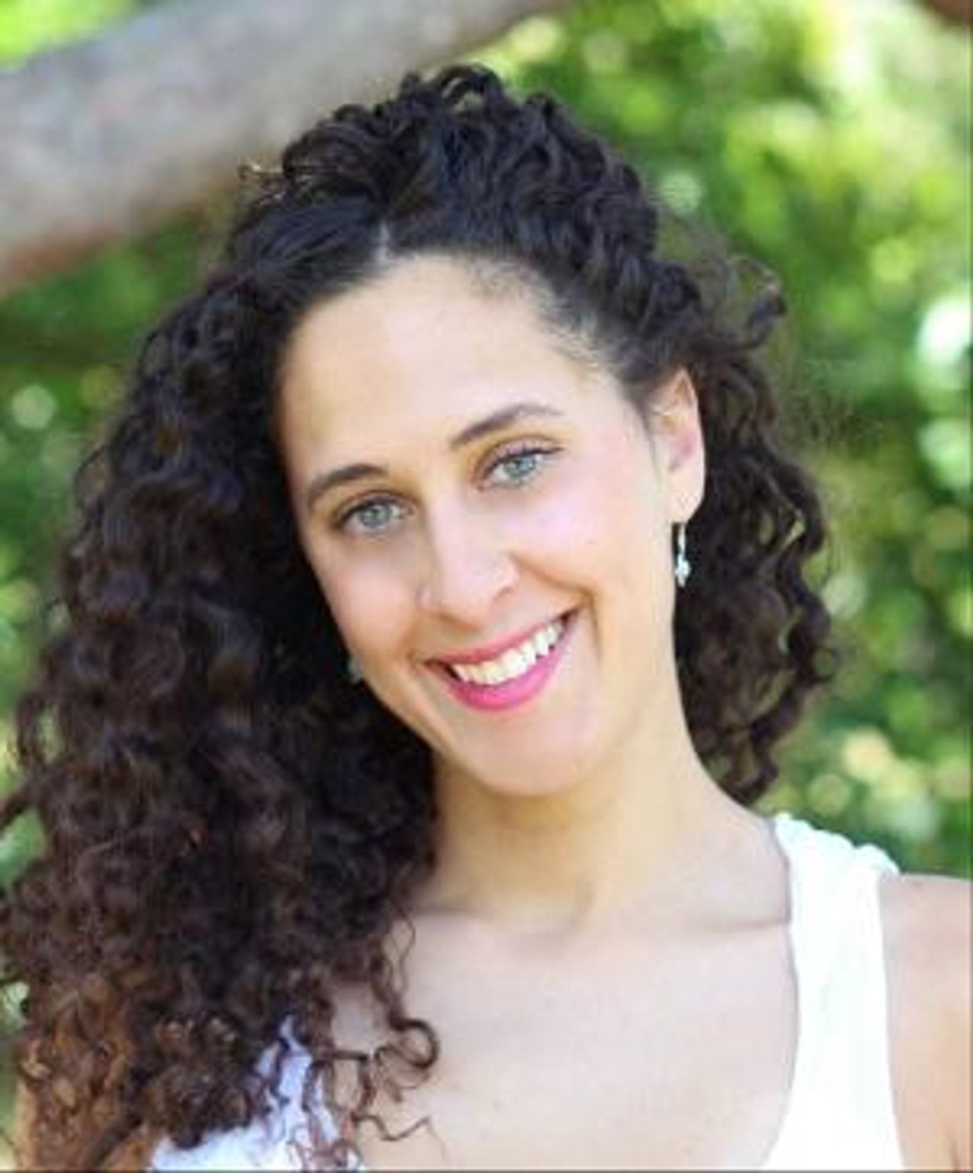 Danielle Matthews' 'I've Never Bin To Me' Reaches 1.9 Million Views  Image