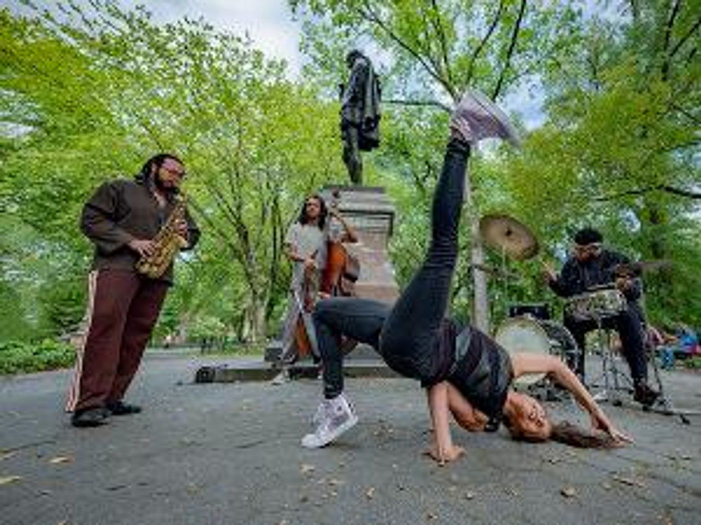 Giant Step Arts WALK WITH THE WIND Series with Melissa Aldana & Darius Jones  Image