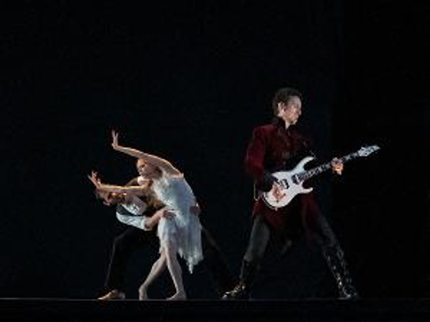 Verb Ballets Presents Cinematic Dance-Rock Experience For Halloween  Image