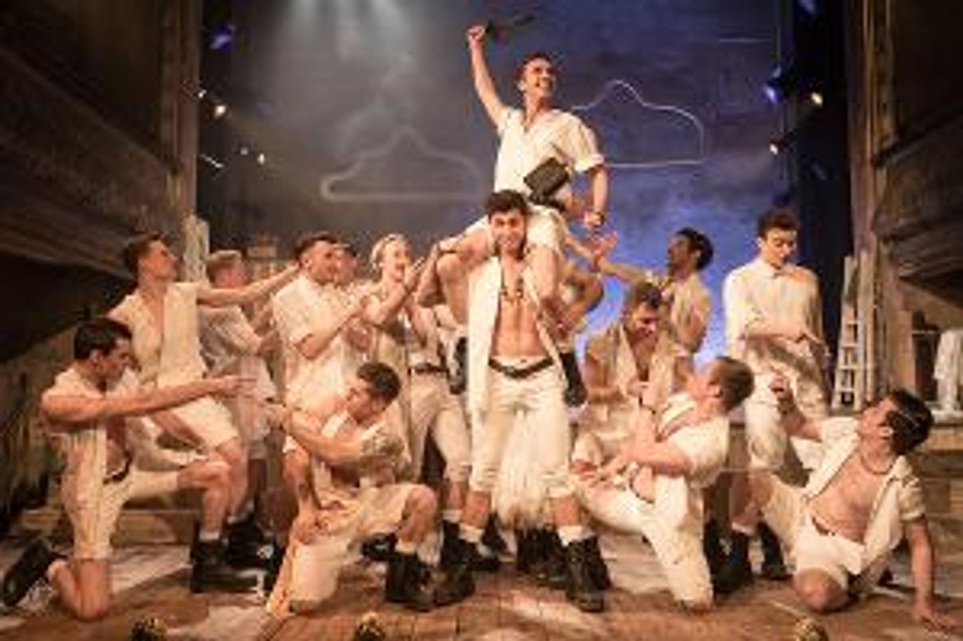 Sasha Regan Brings The All-Male THE PIRATES OF PENZANCE To The Palace Theatre  Image