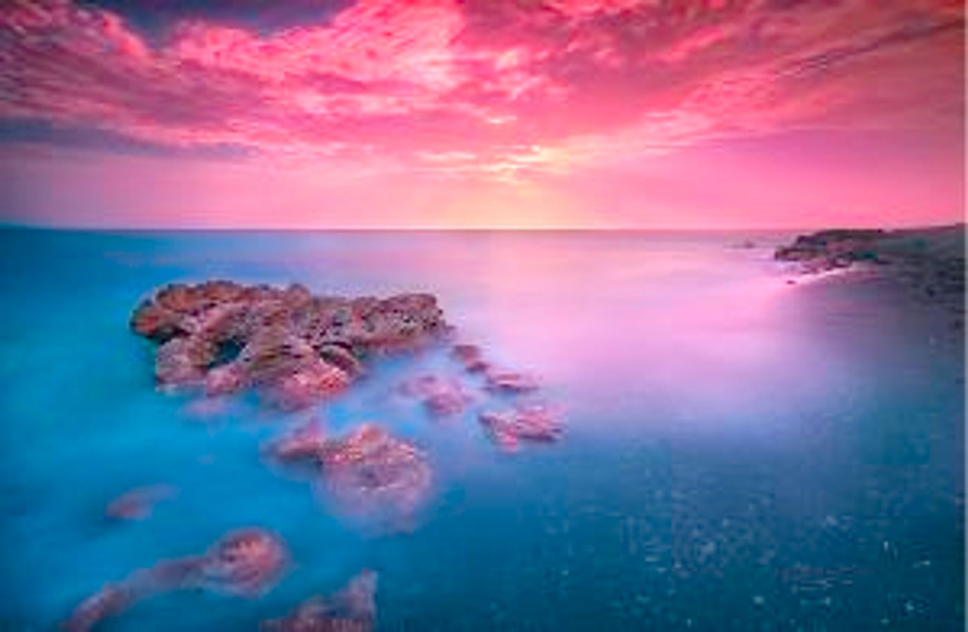 PB PHOTO CENTRE To Exhibit 'Painting With Light' By Matt Stock  Image