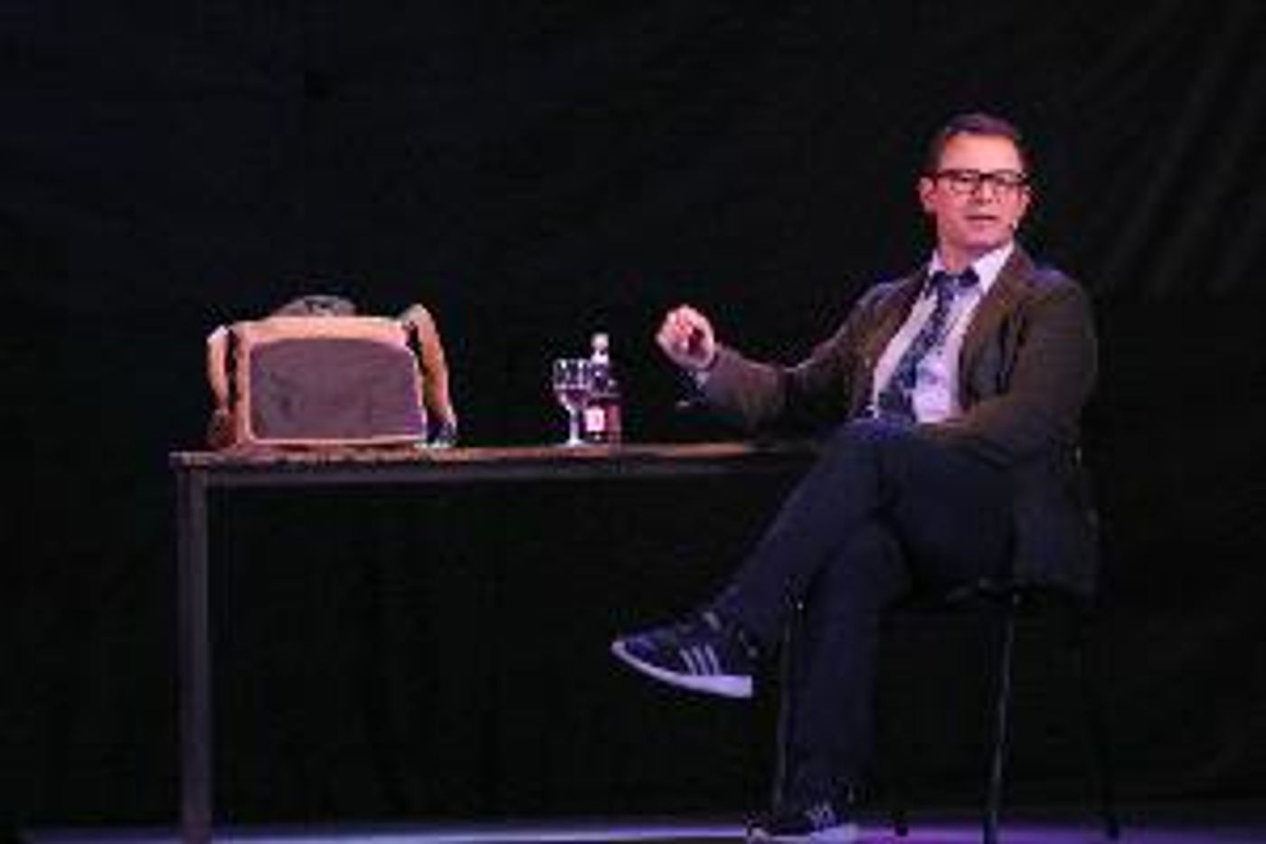 Andrew Lancel Leads One Man Comedy SWAN SONG Touring England In February  Image