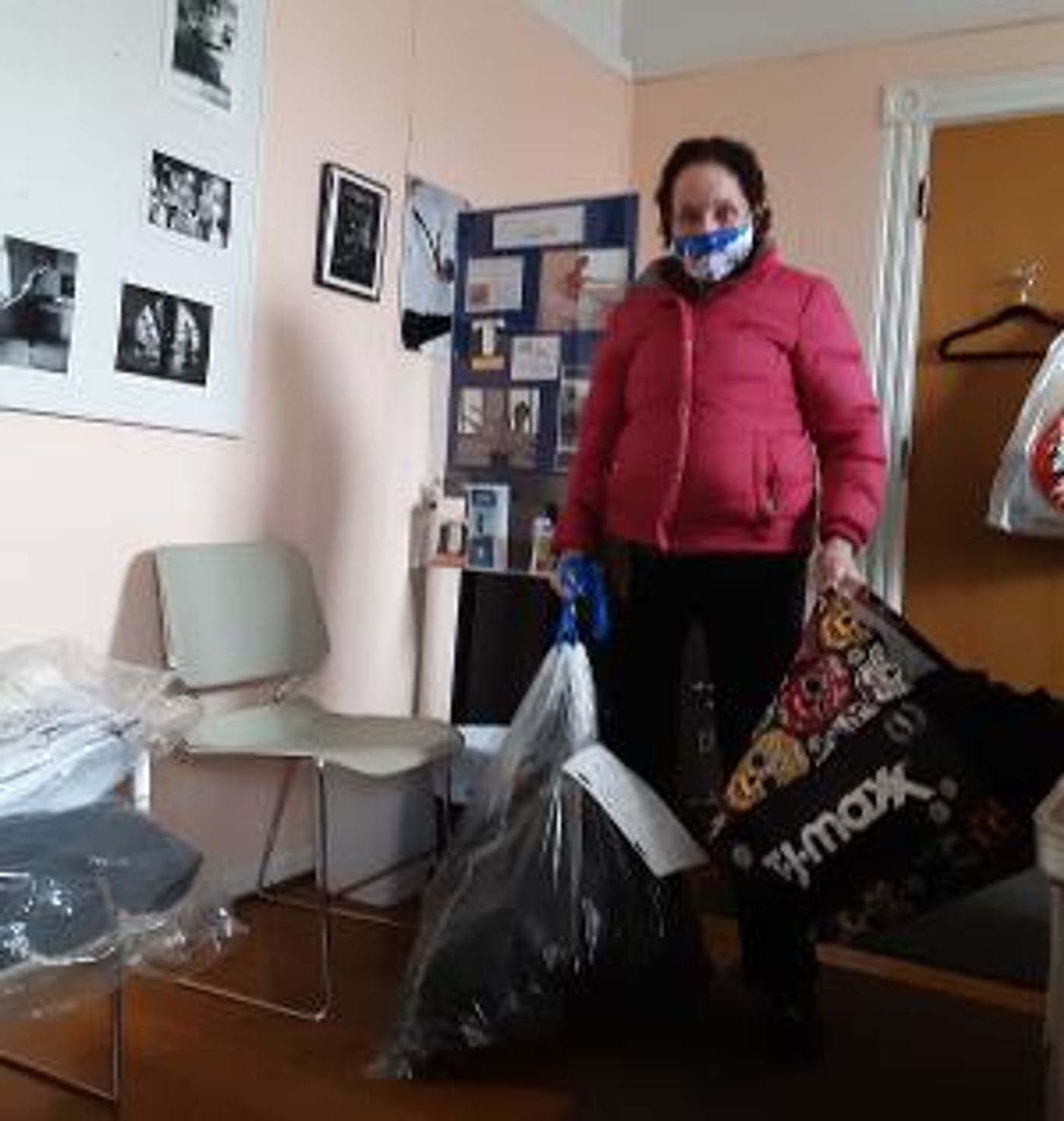 Marblehead School Of Ballet and North Shore Civic Ballet's Drive Collects and Delivers Winter Coats  Image