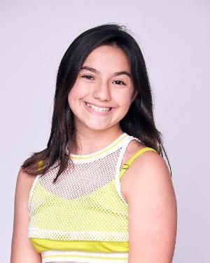 Clarah Passos Estreia Em Websérie Com Direção De Cynthia Falabella  Image