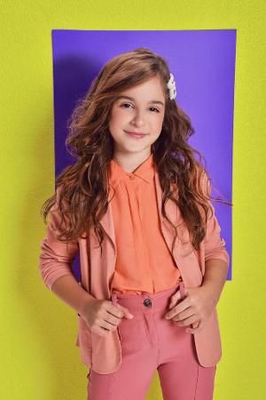 Atriz Mirim Giovanna Lodes Estreia Em GÊNESIS'  Image