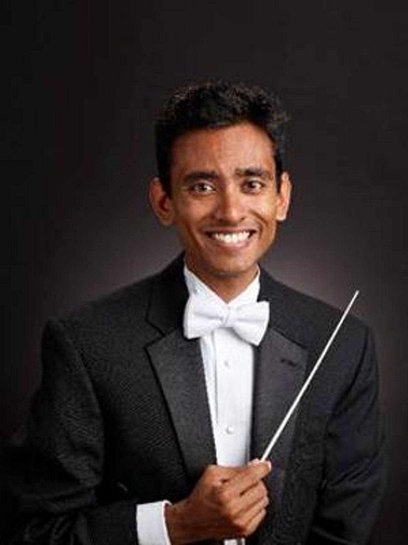 The Cleveland Orchestra Promotes Vinay Parameswaran To Associate Conductor  Image